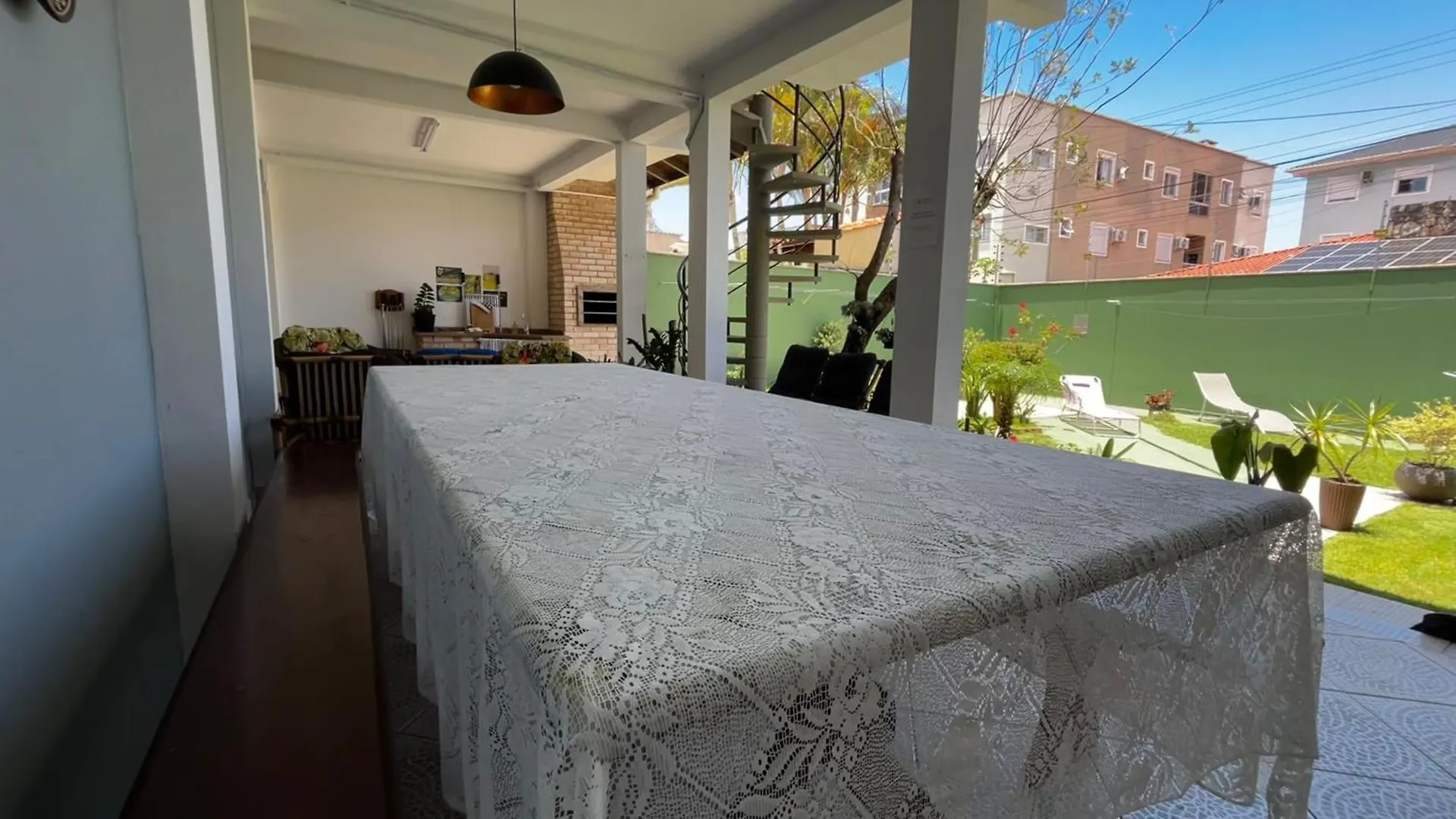 Casa Espacosa Com Sala De Jogos Interna E Externa Florianopolis Brazil