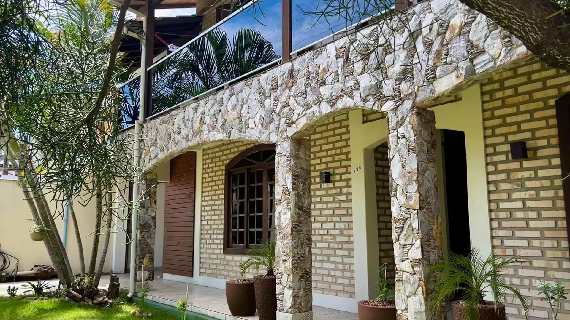 Casa Espacosa Com Sala De Jogos Interna E Externa Florianopolis Holiday home